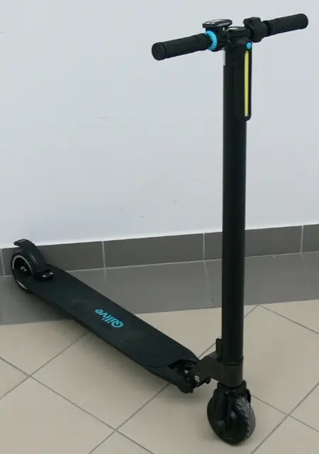 Foto do aviso oficial: Qilive Scooter 5" Scooter elétrico — risco: Queimaduras & Incêndio