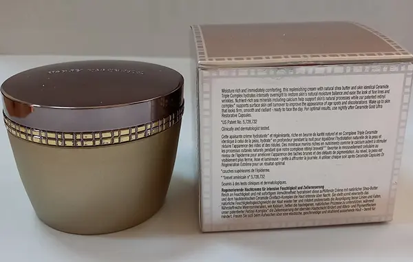 Foto dell’avviso ufficiale: ELIZABETH ARDEN Ceramide Premiere - Intense Moisture and Renewal Overnight Regeneration Cream Crema viso — rischio: Rischio chimico