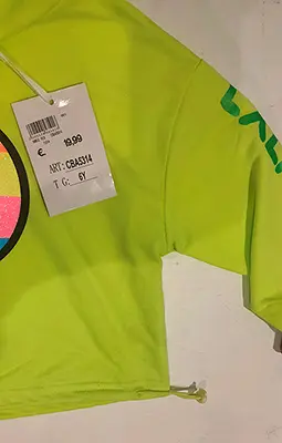 Photo de l’avis officiel: Smile Yes Sweat-shirt pour enfants — risque: Blessures & Etranglement