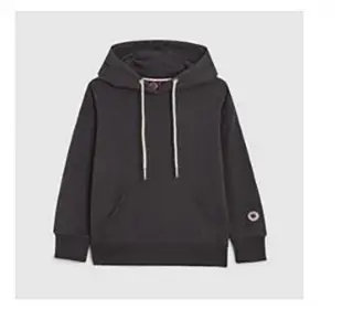 Foto aus der offiziellen Meldung: SWEET PANTS Kapuzenpullover für Kinder — Risiko: Verletzungen & Strangulierung
