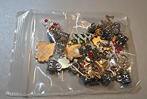 Photo de l’avis officiel: Kit de bijoux — risque: Risque chimique