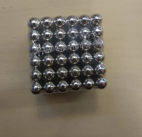 Foto dell’avviso ufficiale: GADGET MASTER Magnetic balls Set di giocattoli magnetici — rischio: Lesioni