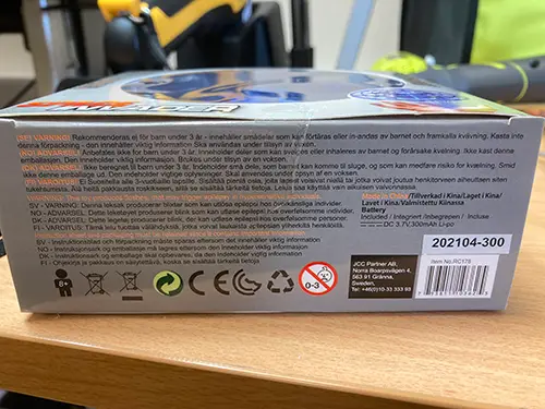 Foto do aviso oficial: G4P Space Invader Brinquedo voador elétrico — risco: Ambiente
