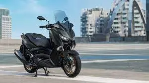 Photo de l’avis officiel: Yamaha XMAX 125 ET XMAX 300 Scooter — risque: Blessures