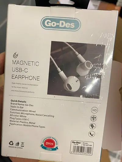 Foto dell’avviso ufficiale: Go-Des Auricolare USB — rischio: Ambiente