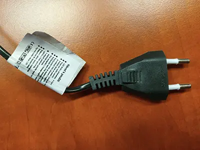 Photo de l’avis officiel: LED Cristal LIGHT Chaîne d’éclairage — risque: Choc électrique