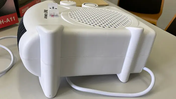 Photo de l’avis officiel: MAT-Company Heizlüfter Radiateur de ventilateur — risque: Choc électrique