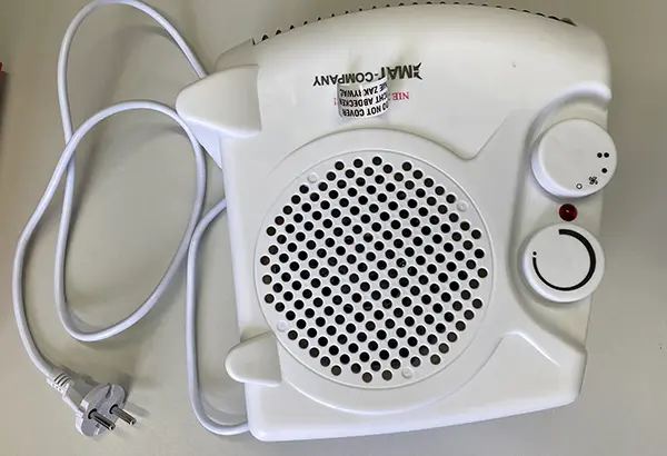 Photo de l’avis officiel: MAT-Company Heizlüfter Radiateur de ventilateur — risque: Choc électrique