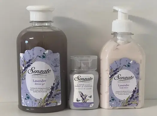 Photo de l’avis officiel: Senzate Cosmetics Senzate Ensemble cosmétique — risque: Risque chimique