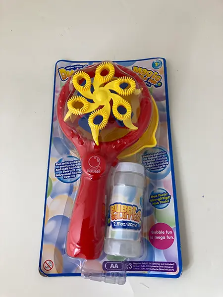 Photo de l’avis officiel: Bubbel fun Magic bubble fan Jouet à bulles de savon — risque: Risque chimique & Environnement