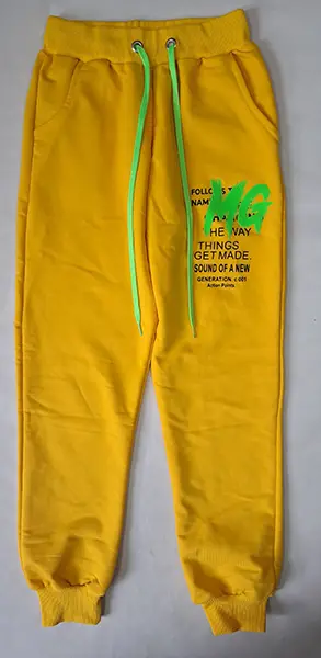 Photo from the official notice: MG children's sports outfit — injuries & strangulation risk