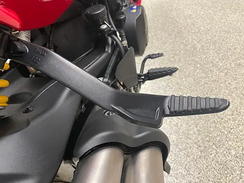 Photo de l’avis officiel: Ducati Diavel Moto — risque: Blessures (A12/01199/23)