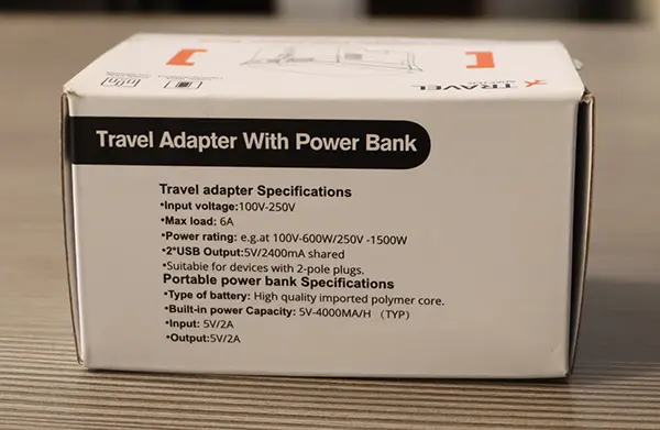 Foto aus der offiziellen Meldung: Travel adapter with power bank Reiseadapter — Risiko: Elektrischer Schlag