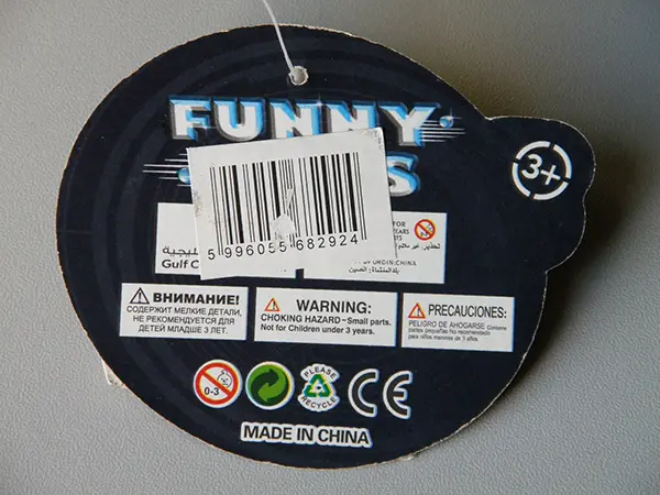 Foto dell’avviso ufficiale: Funny Toys (Tai Yu Jia Toys) jelmez kiegészítő Maschera giocattolo — rischio: Ustioni