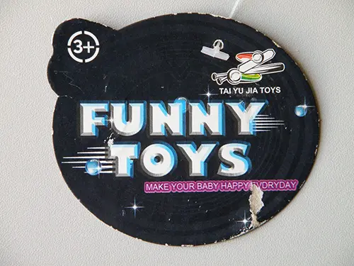 Foto dell’avviso ufficiale: Funny Toys (Tai Yu Jia Toys) jelmez kiegészítő Maschera giocattolo — rischio: Ustioni