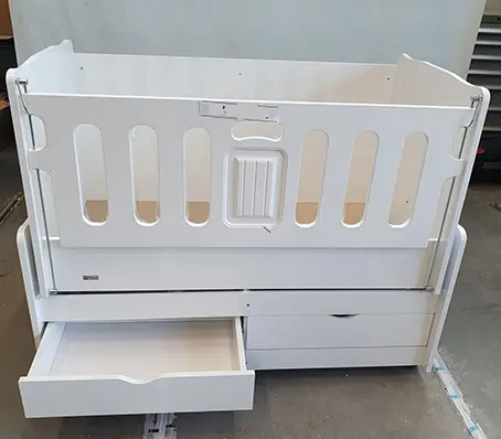 Foto uit de officiële melding: Temosan Children's cot Kinderbedje — risico: Beknelling & Verwonding
