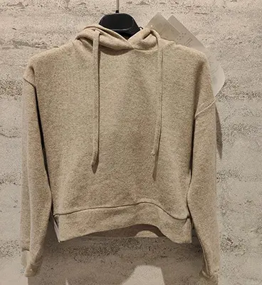 Photo de l’avis officiel: ELSY GIRL Elsy girls casual 1 2 3 sweater - beige Sweat à capuche pour enfants — risque: Etranglement