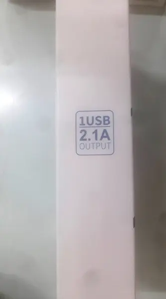 Foto uit de officiële melding: UNICO TRAVEL CHARGER KIT (Carregador de viagem) USB-lader — risico: Elektrische schok