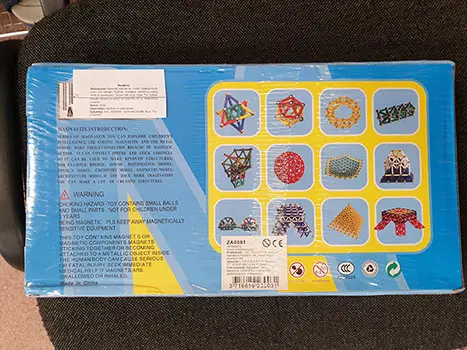 Foto uit de officiële melding: Magnastix EXPLORE YOUR CREATIVITY, Play magnet &amp; ball Magnetisch speelgoed — risico: Verwonding