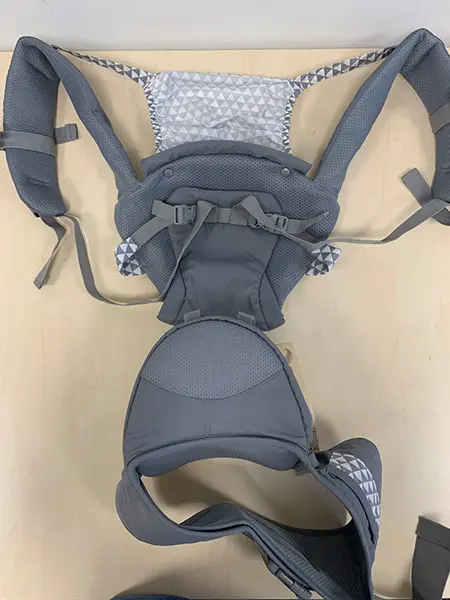 Photo de l’avis officiel: Ainomi Porte-bébé — risque: Blessures