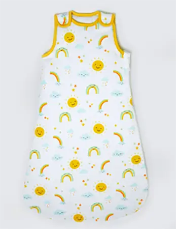 Foto aus der offiziellen Meldung: Dunnes Stores 2.5 Tog Floral/Animal Grow Bag and 1.5 Tog Grow Bag. Product sold online. Baby Schlafsack — Risiko: Discomfort & rash