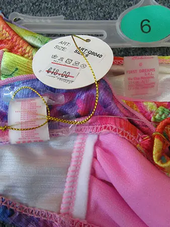Photo de l’avis officiel: Hello Bikini Bikini pour enfants — risque: Blessures