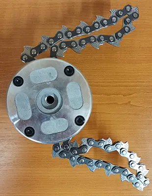 Photo from the official notice: Flail-type cutting attachments for brush cutters — injuries risk