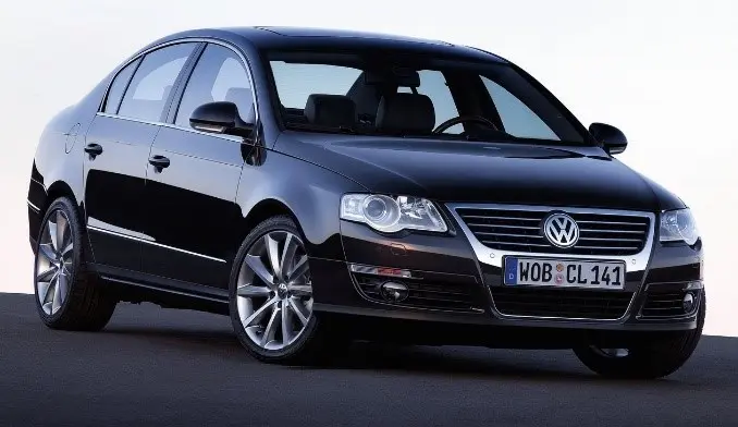 Photo de l’avis officiel: VW EOS, GOLF, PASSAT, PASSAT CC, POLO, SHARAN Voiture de tourisme — risque: Blessures