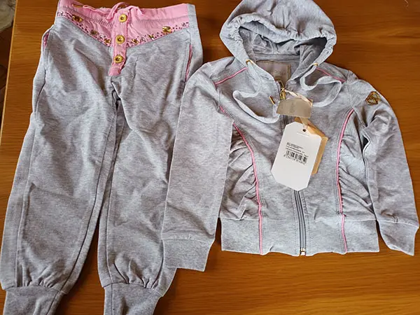 Photo de l’avis officiel: Silvian Heach Tenue de sport — risque: Blessures & Etranglement
