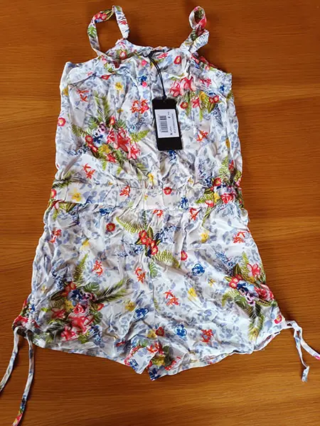 Photo de l’avis officiel: Guess GUESS Combinaison pour enfants — risque: Blessures
