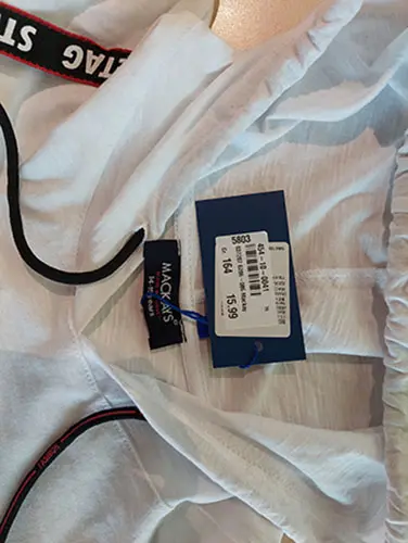 Foto aus der offiziellen Meldung: MACKAYS THE BORN OF AGAIN Kinder Kapuzenpullover — Risiko: Verletzungen & Strangulierung