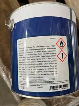 Foto aus der offiziellen Meldung: BOERO Smalto brillante per ferro e legno, ATTIVA RELAX Lacke — Risiko: Chemikalie