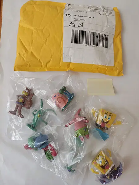 Photo de l’avis officiel: Figures de SpongeBob — risque: Risque chimique