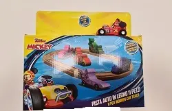 Foto aus der offiziellen Meldung: Speelgoedland B.V. 11 PCS WOODEN CAR TRACK Hölzerne Autobahn — Risiko: Ersticken