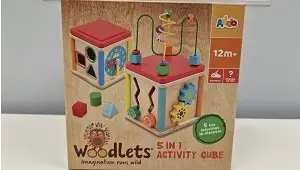 Photo de l’avis officiel: Addo Play Woodlets - 5 in 1 acitivity cube Cube d’activité — risque: Étouffement