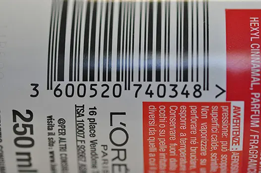 Foto uit de officiële melding: L'OREAL PARIS Studio line  Fix &amp; Shine Bevestigingsspray — risico: Chemische risico's