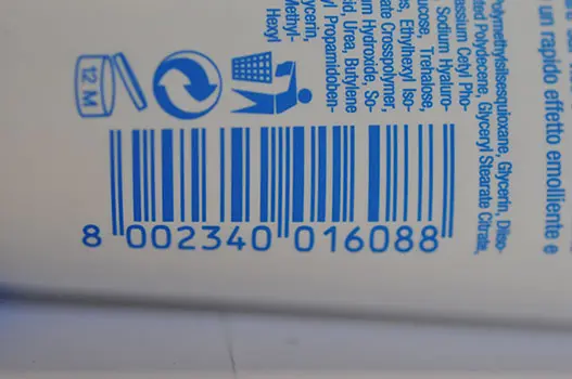 Foto dell’avviso ufficiale: NOXZEMA After shave balm Dopobarba — rischio: Rischio chimico