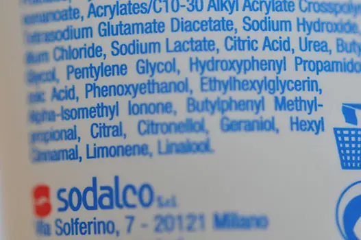 Foto dell’avviso ufficiale: NOXZEMA After shave balm Dopobarba — rischio: Rischio chimico