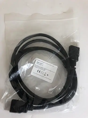 Photo de l’avis officiel: Premium Cable HDMI 1.5 meter Högkvalitativ HDMI-k Câble HDMI — risque: Risque chimique & Environnement
