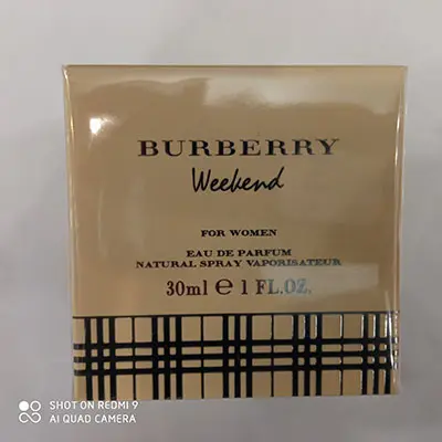 Photo de l’avis officiel: Burberry Eau de Parfum Natural Spray Vaporisateur — risque: Risque chimique