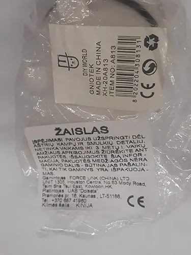 Foto dell’avviso ufficiale: GNIOTEK Giocattolo di plastica morbida — rischio: Rischio chimico