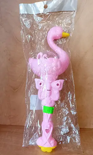 Photo from the official notice: Rattle toy — choking risk (A12/02497/23)