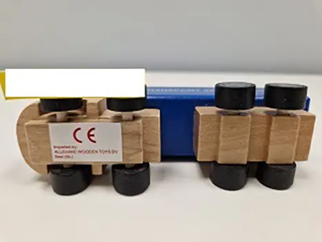 Foto do aviso oficial: Dudu Toys Wooden truck with trailer Camião de madeira com reboque — risco: Engasgamento