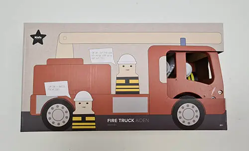 Foto do aviso oficial: Kids Concept Fire truck AIDEN Brinquedo de madeira — risco: Estrangulamento