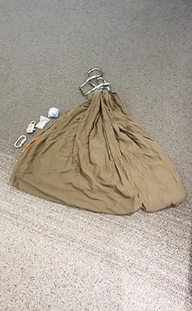 Photo from the official notice: Savoiz Sensory swing — strangulation & suffocation risk