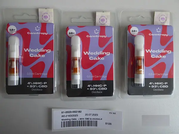 Foto uit de officiële melding: Cannastra, Cantropy Lemon Skunk / Wedding Cake / Spirit of the Woods Elektronische sigarettencartridge — risico: Chemische risico's