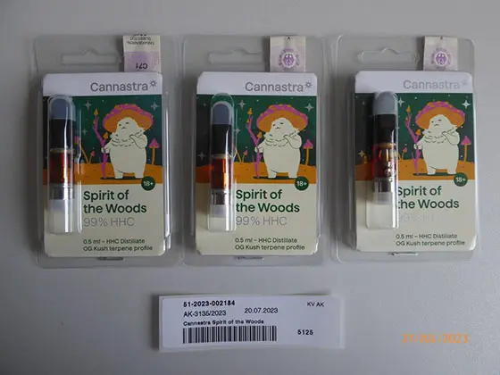 Foto uit de officiële melding: Cannastra, Cantropy Lemon Skunk / Wedding Cake / Spirit of the Woods Elektronische sigarettencartridge — risico: Chemische risico's