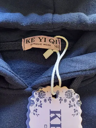 Photo de l’avis officiel: Ke Yi Qi Sweat à capuche — risque: Blessures & Etranglement