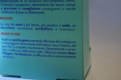 Foto do aviso oficial: Venus Trattamento seno rassodante Creme para amamentar — risco: Químico
