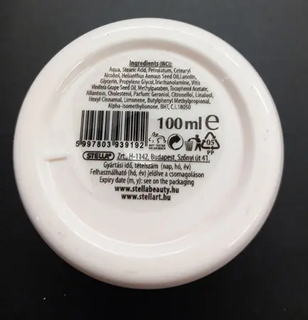 Foto aus der offiziellen Meldung: Golden Green Szőlő szemránckrém Augencreme — Risiko: Chemikalie